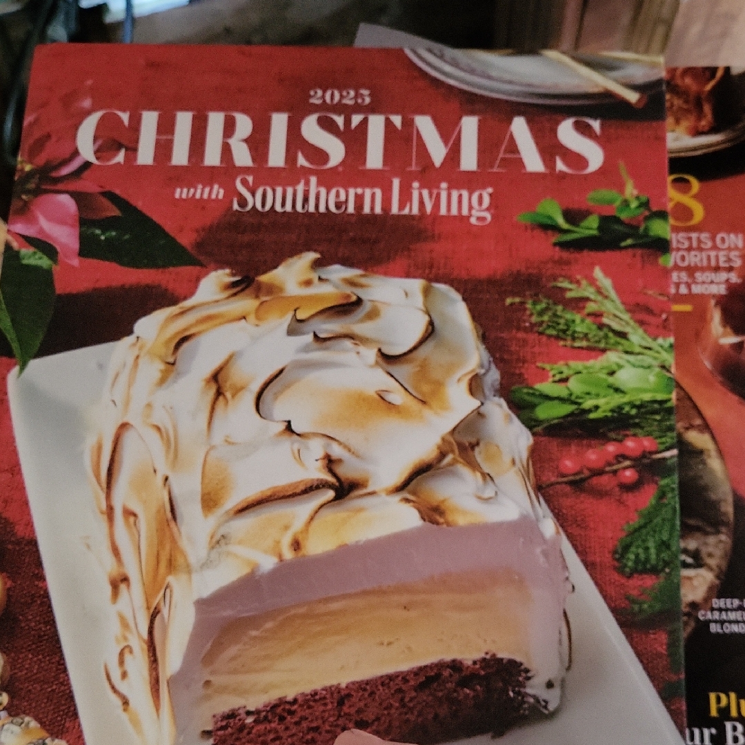 Southern Living Christmas Magazine  Red  White Cover 2025